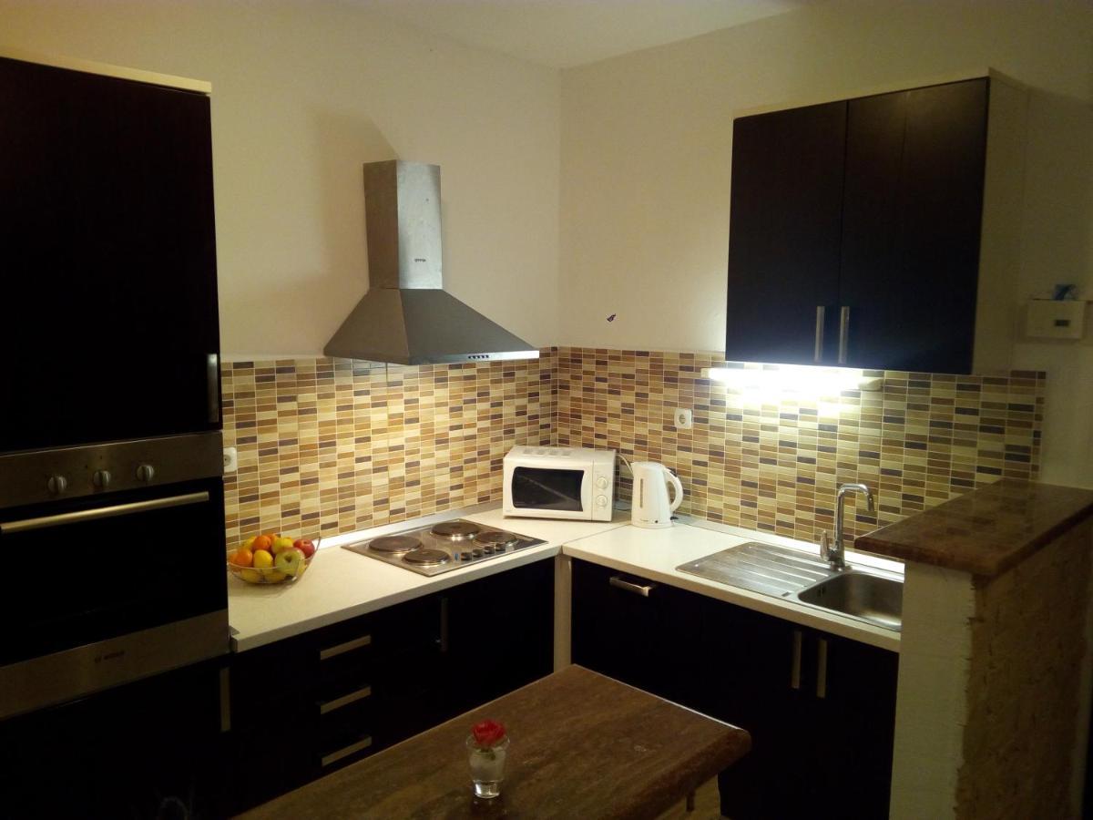 Apartment On The Beach Lokva Rogoznica Exterior photo