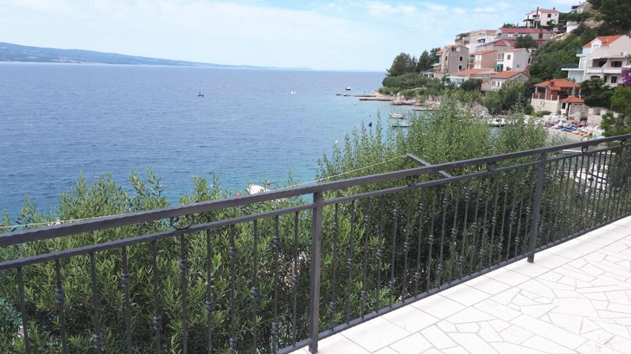 Apartment On The Beach Lokva Rogoznica Exterior photo