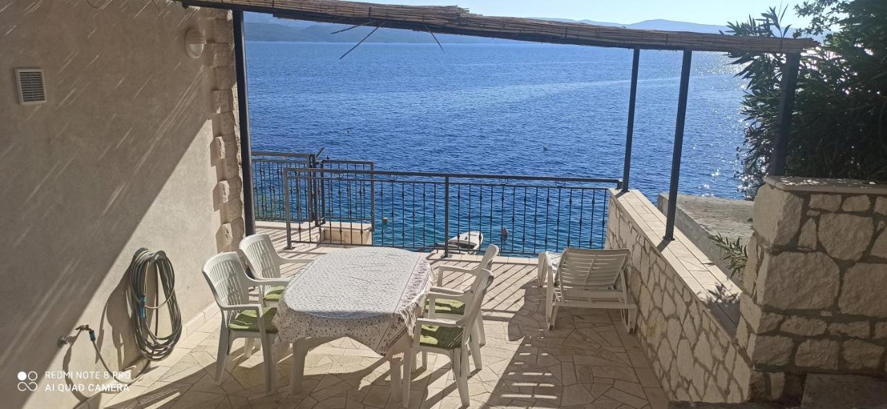 Apartment On The Beach Lokva Rogoznica Exterior photo