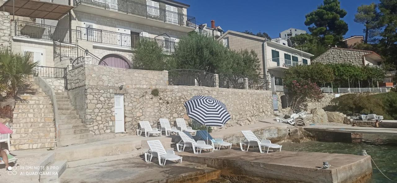Apartment On The Beach Lokva Rogoznica Exterior photo